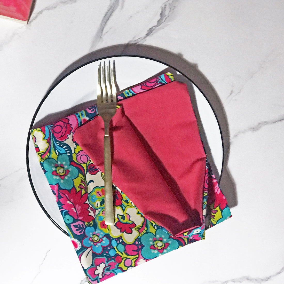 Berry Floral and Dot Cloth Napkin Mix