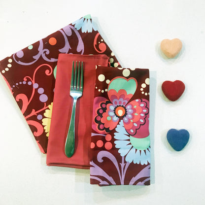 Berry Floral and Dot Cloth Napkin Mix